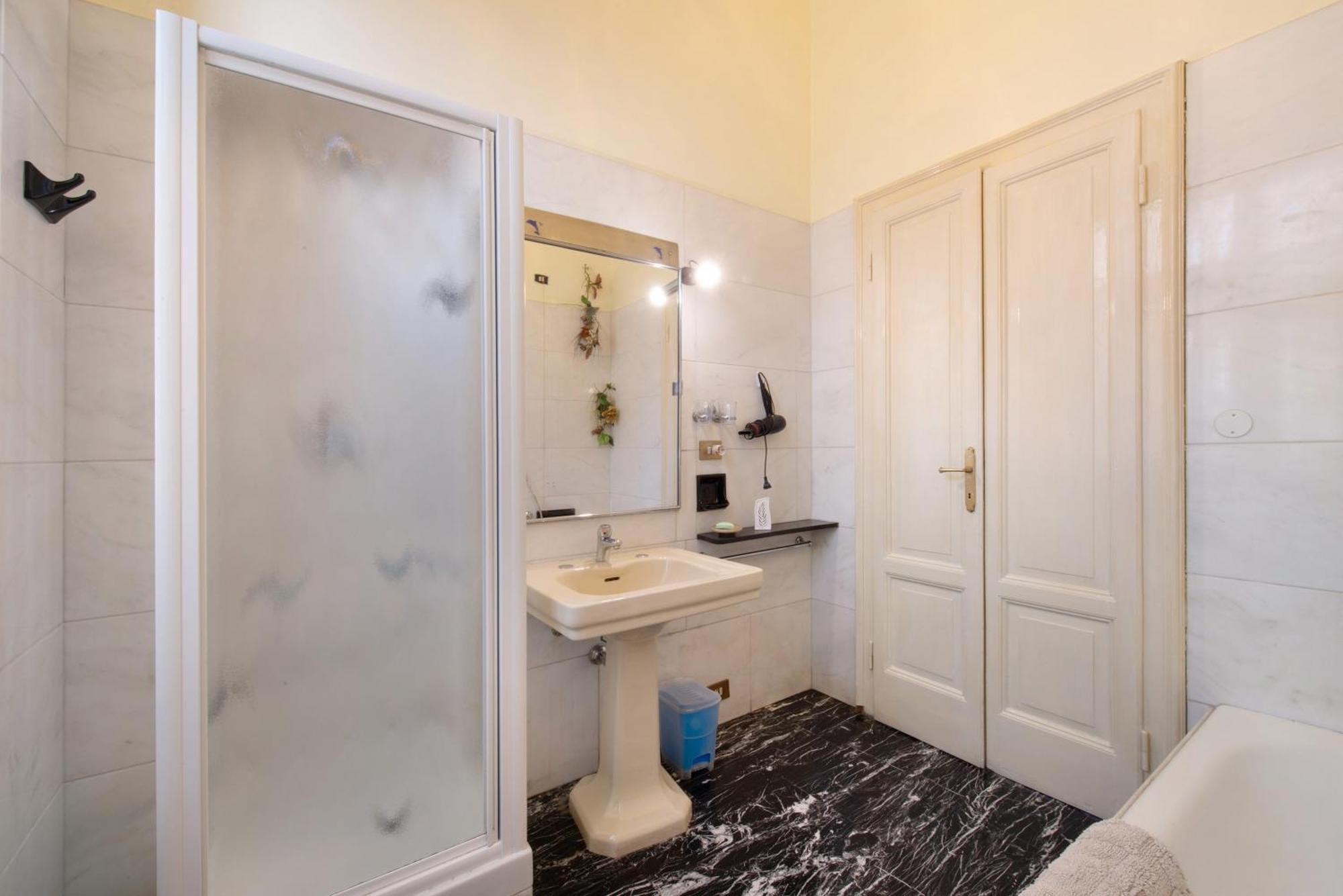 App Mughetto In Villa Marchello Brunate Ngoại thất bức ảnh